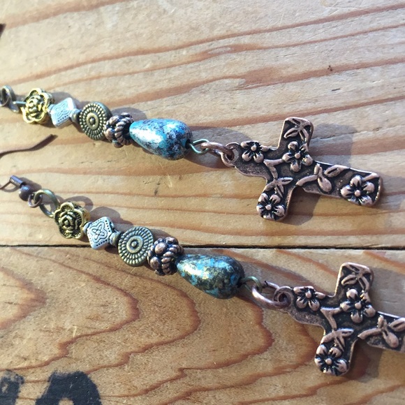 🇺🇸 upcycled earrings FREE WITH ANY PURCHASE - Picture 7 of 8